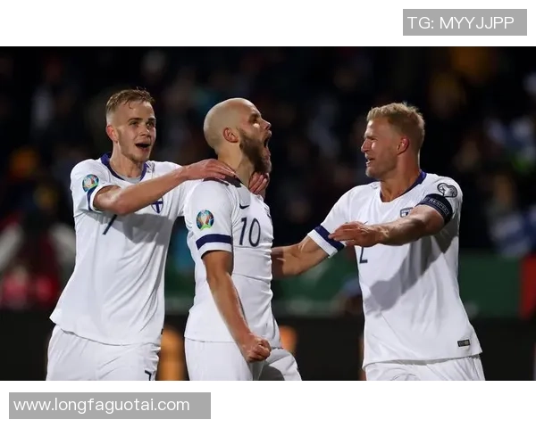 全球足球球星私生活大揭秘 看看他们的豪宅车队和家庭生活