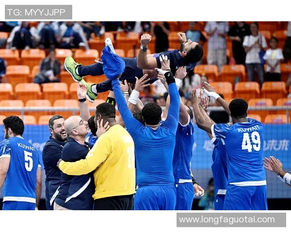 足球历史上最具爆冷门潜力的球星是谁的传奇之路